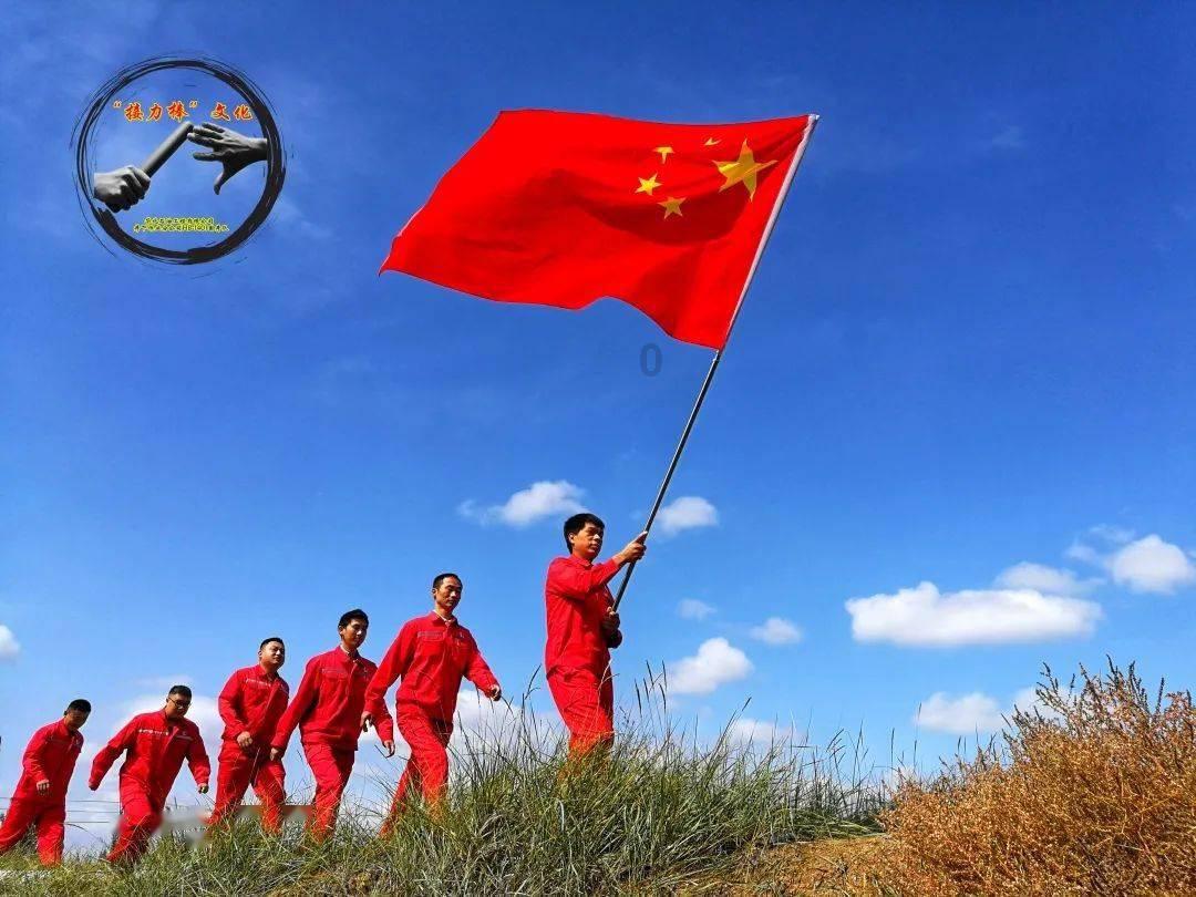 空袭敌营
